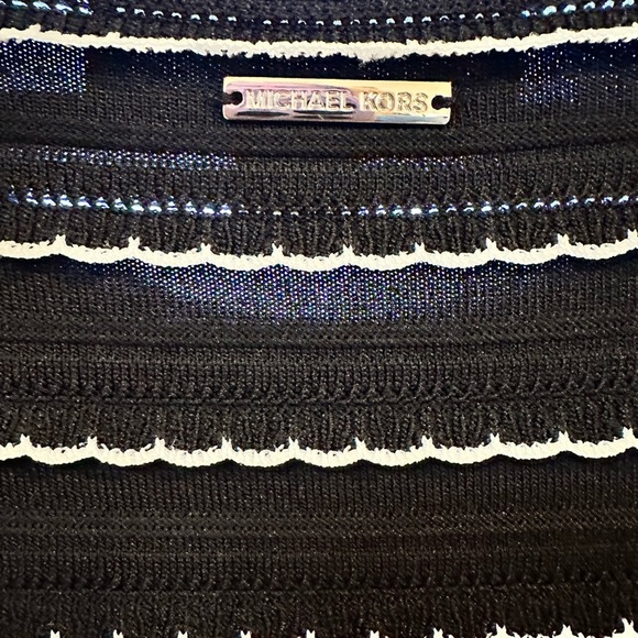 MICHAEL MICHAEL KORS Navy
Ruffled Stripe Stretch-Viscose Dress Size Small - Picture 3 of 6